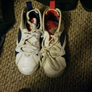 Boys jordan sneakers
